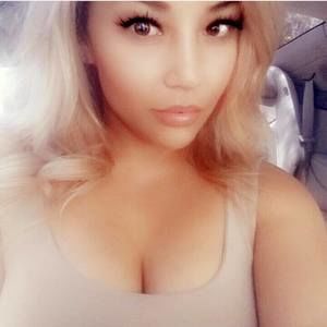 Meet your Posher, Selena